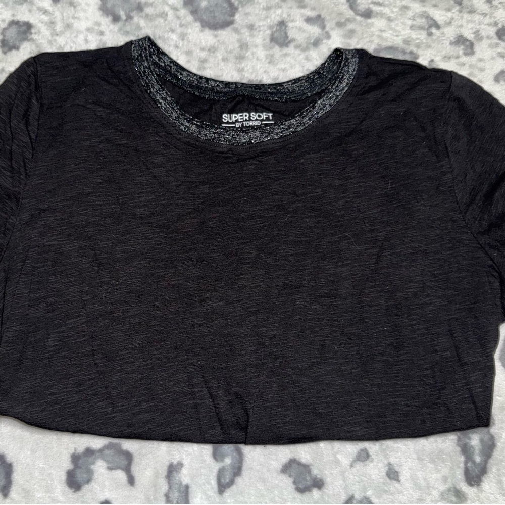 Torrid Black Short Sleeve Tee